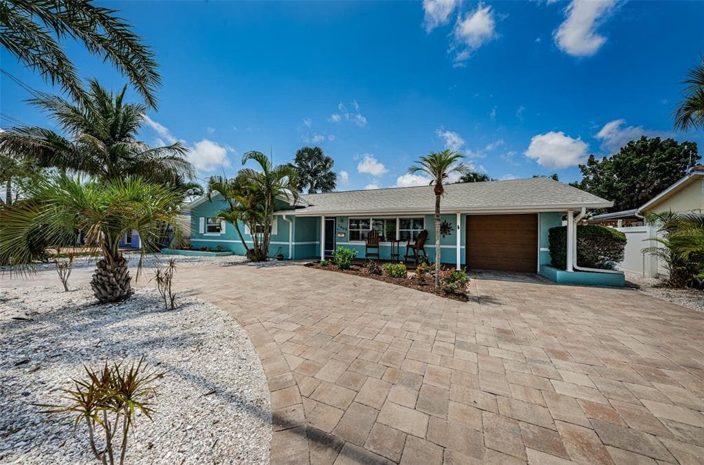 7869 CAUSEWAY BOULEVARD S ST PETERSBURG, FL 33707