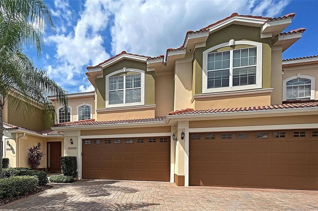 13972 CLUBHOUSE DRIVE TAMPA, FL 33618