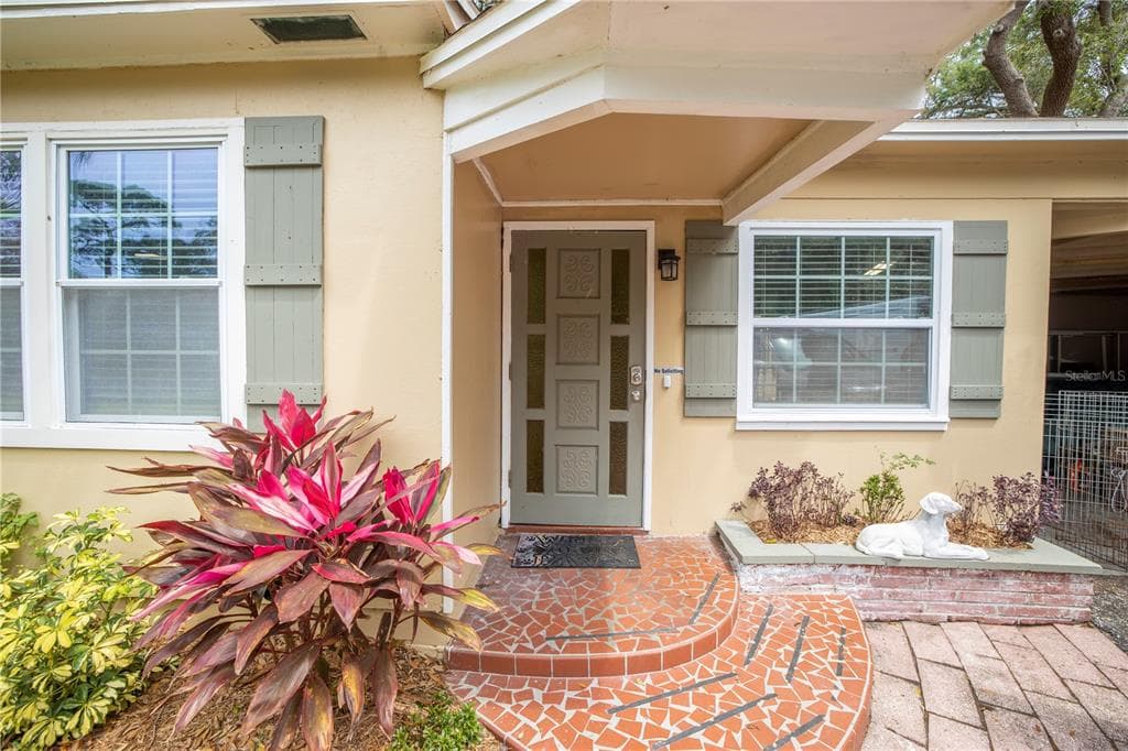 1753 SAN MATEO DRIVE DUNEDIN, FL 34698