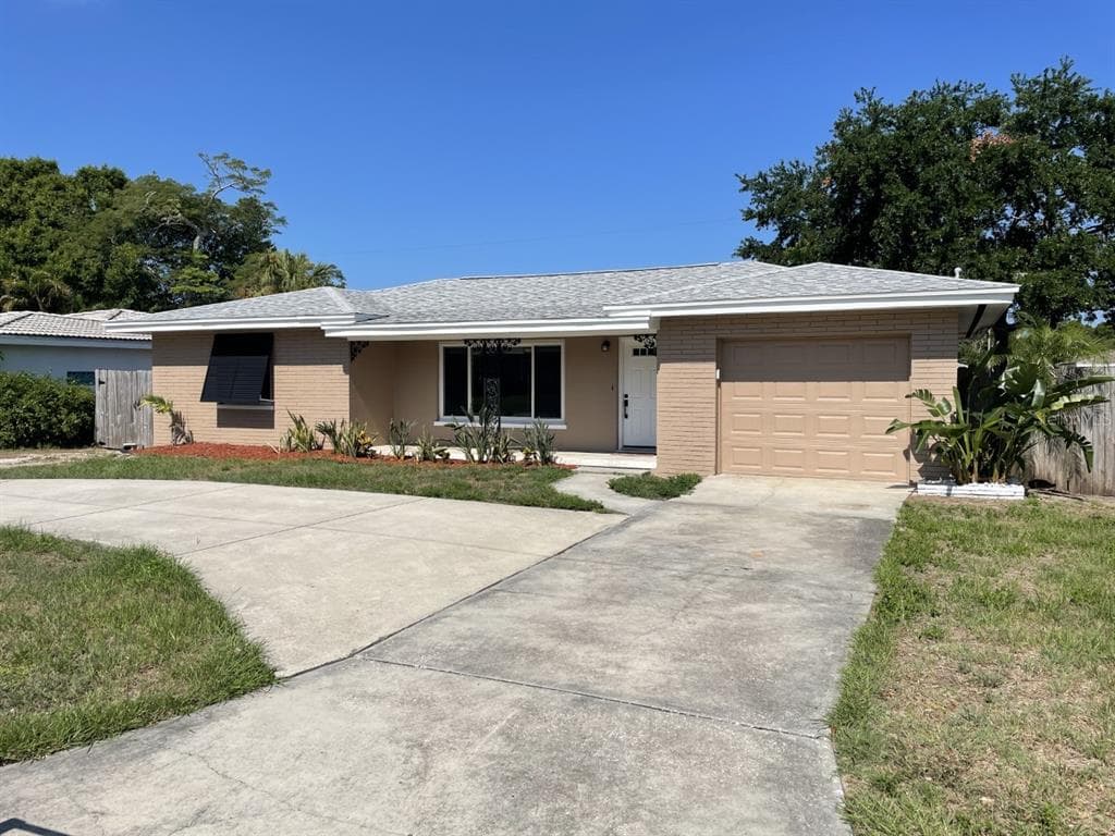 1540 SAN HELEN DRIVE