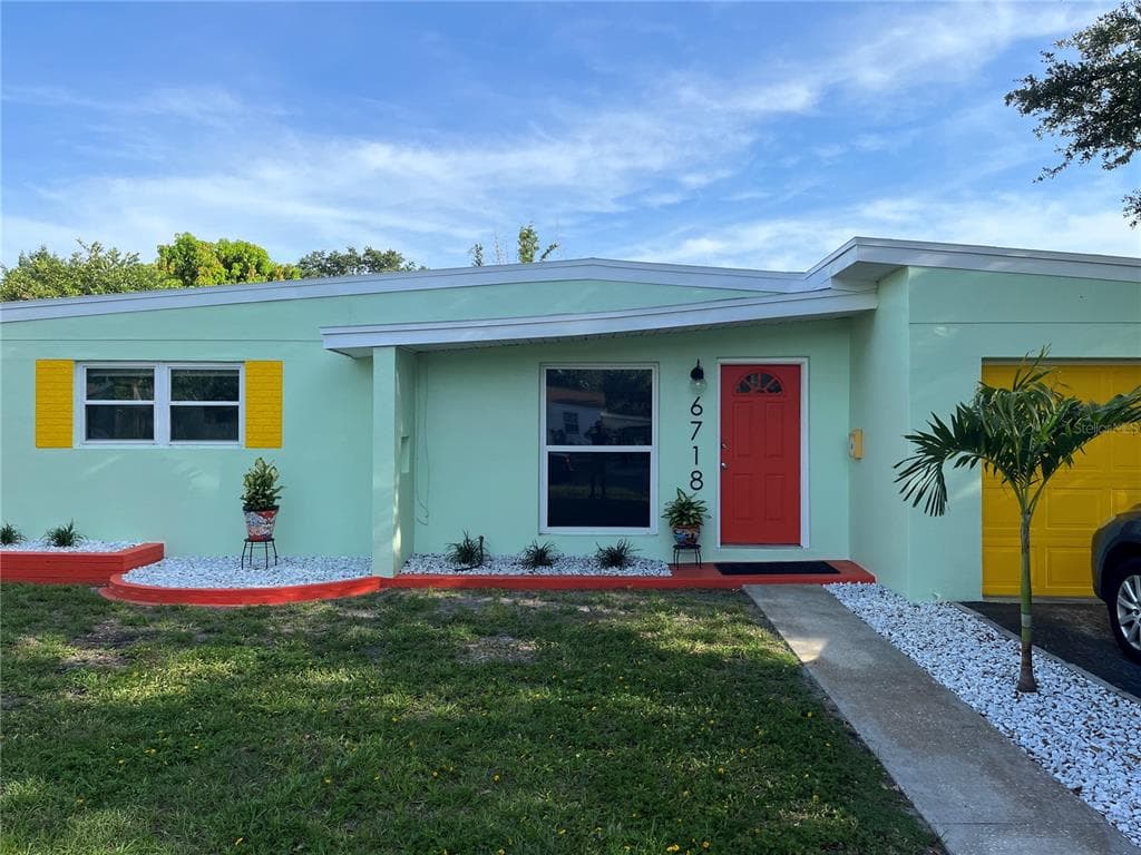6718 4TH AVENUE N ST PETERSBURG, FL 33710