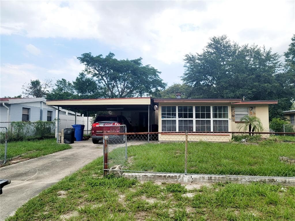 7210 E CAYUGA STREET TAMPA, FL 33610