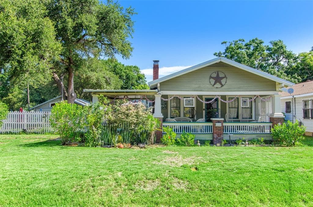 315 W EMMA STREET