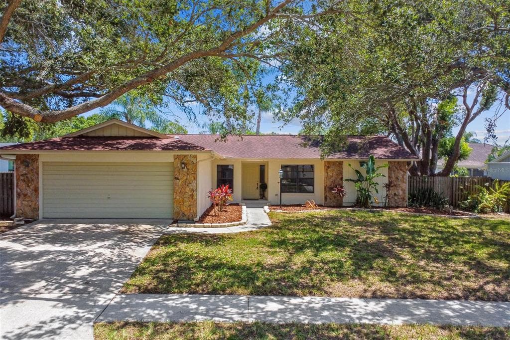 2057 INDIGO TERRACE DUNEDIN, FL 34698