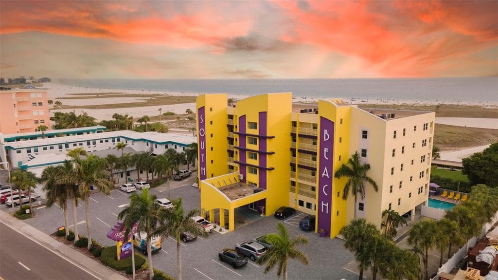 11360 GULF BOULEVARD UNIT 606 TREASURE ISLAND, FL 33706