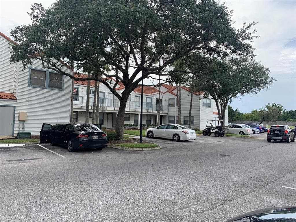 2568 WOODGATE BOULEVARD UNIT 105 ORLANDO, FL 32822