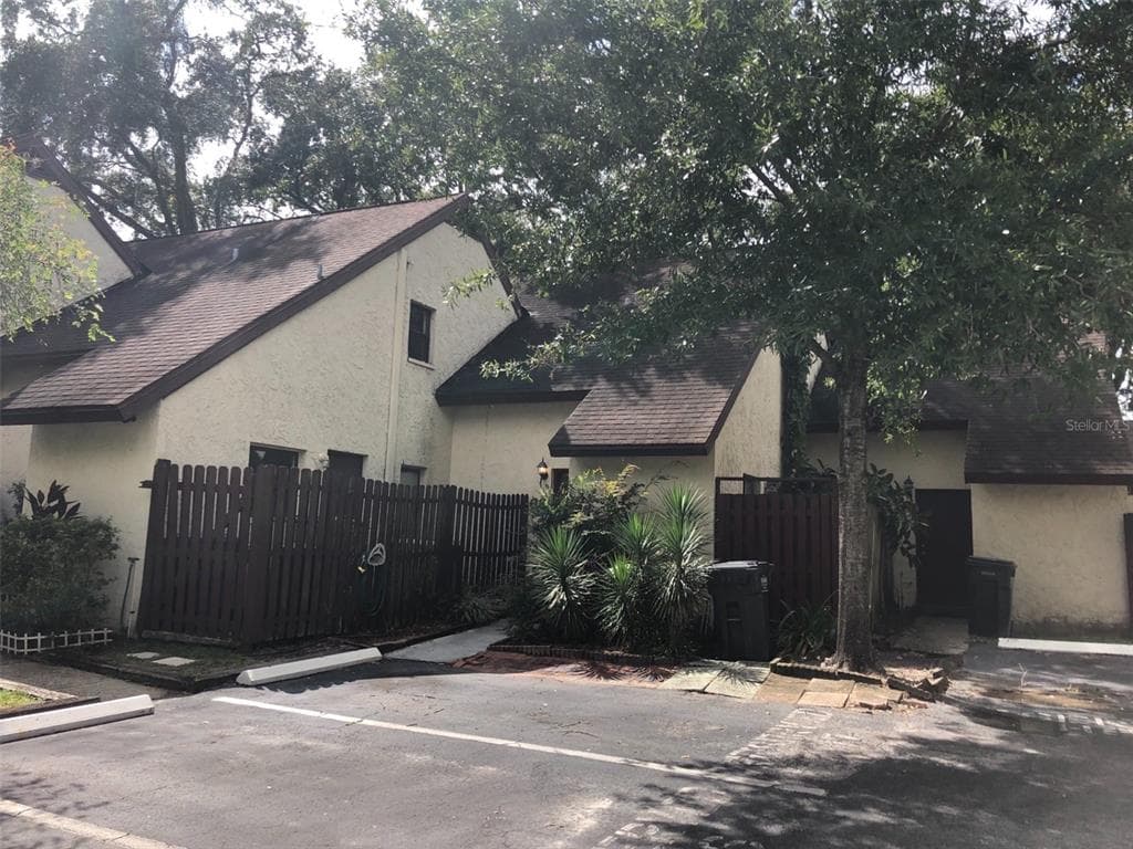 12414 N 58TH STREET UNIT 68 TAMPA, FL 33617