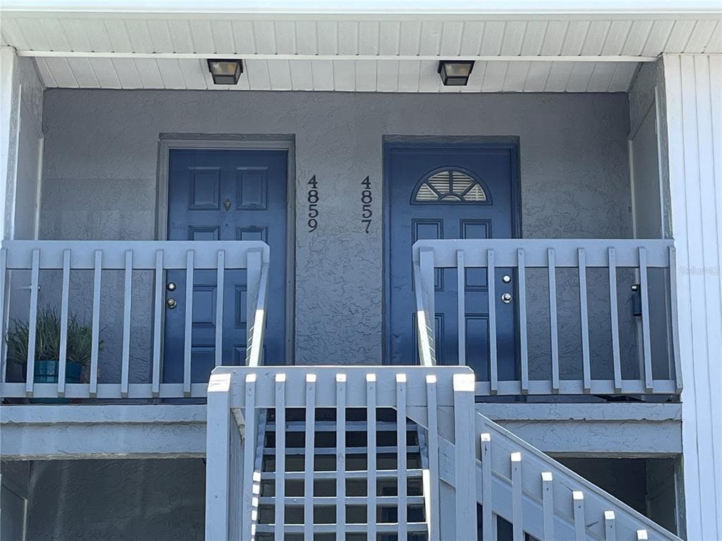 4857 W MCELROY AVENUE UNIT F212 TAMPA, FL 33611