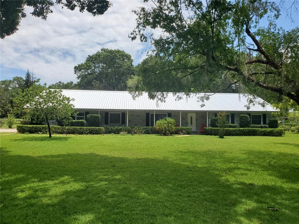1706 S FORBES ROAD PLANT CITY, FL 33566