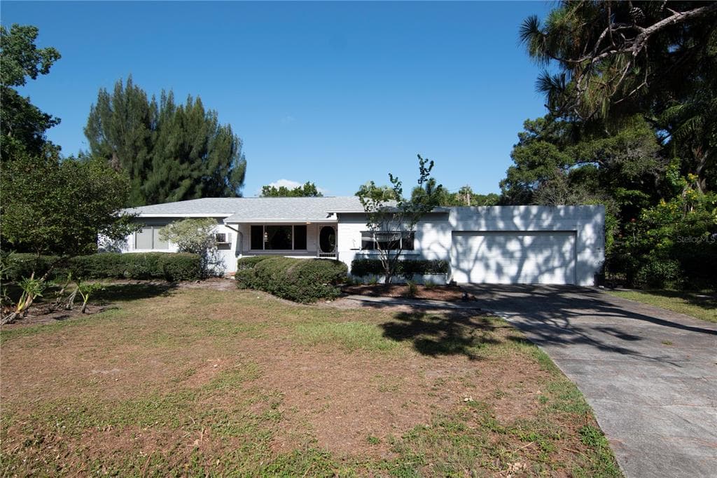11052 58TH STREET N