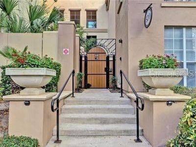 2410 W AZEELE STREET UNIT 214 TAMPA, FL 33609