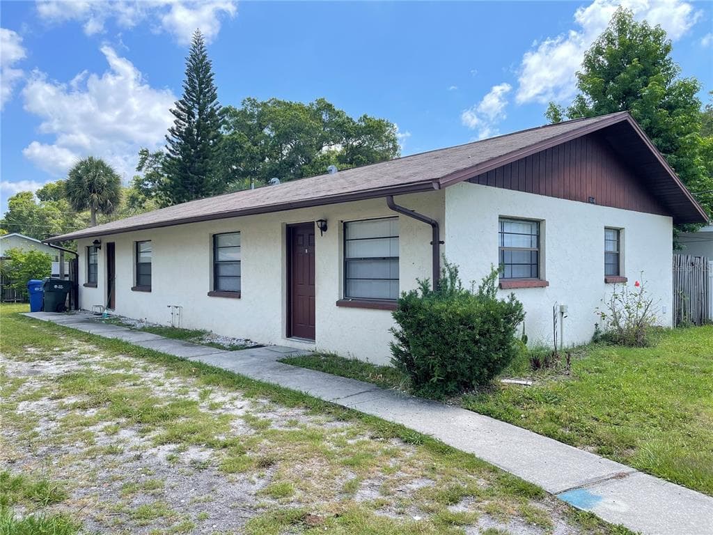1014 9TH AVENUE NW LARGO, FL 33770