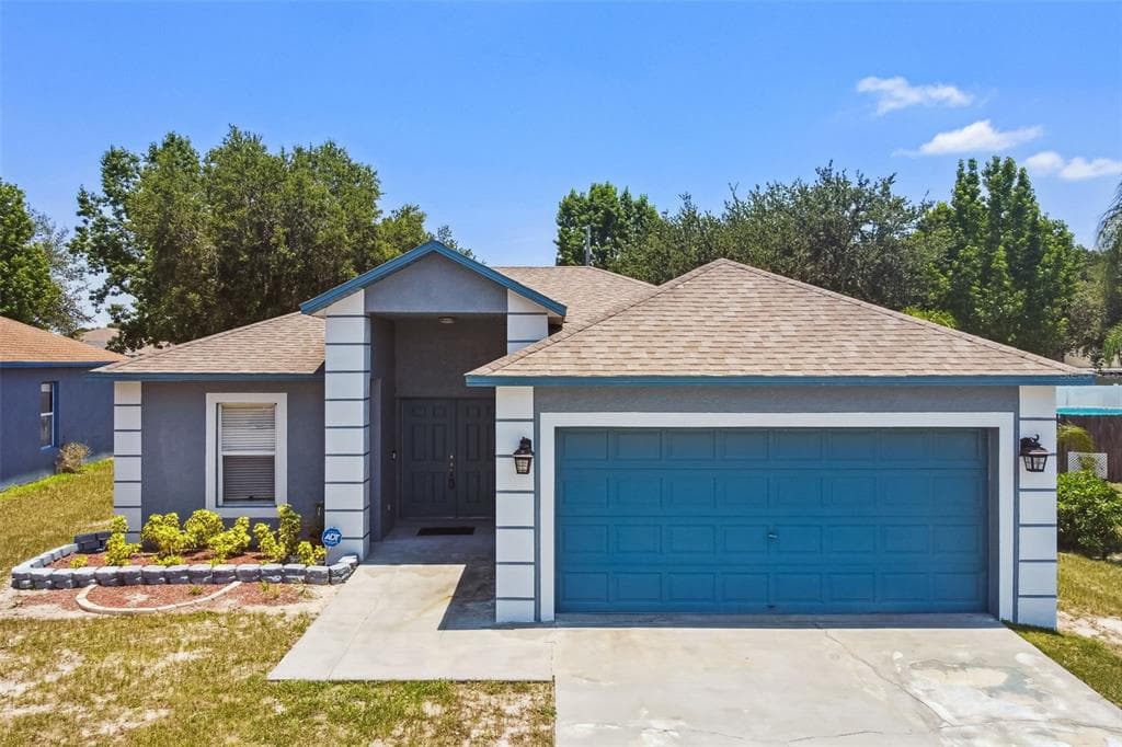 4616 HORSESHOE PICK LANE VALRICO, FL 33594