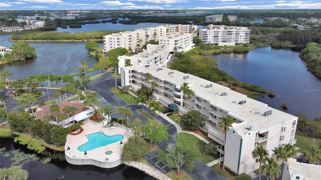 6550 SHORELINE DRIVE UNIT 7501 ST PETERSBURG, FL 33708