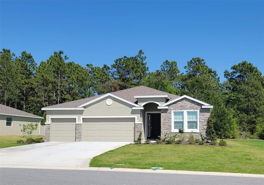 693 SE 66TH TERRACE OCALA, FL 34472