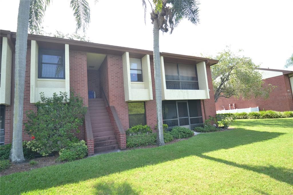 242 CARYL WAY UNIT 22 OLDSMAR, FL 34677