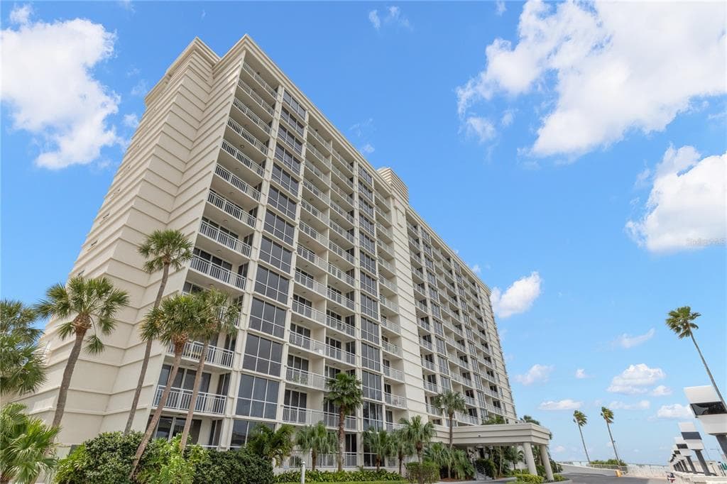 100 PIERCE STREET UNIT 607 CLEARWATER, FL 33756