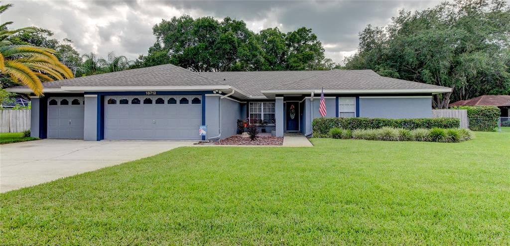 18712 PLANNERS WAY LUTZ, FL 33548
