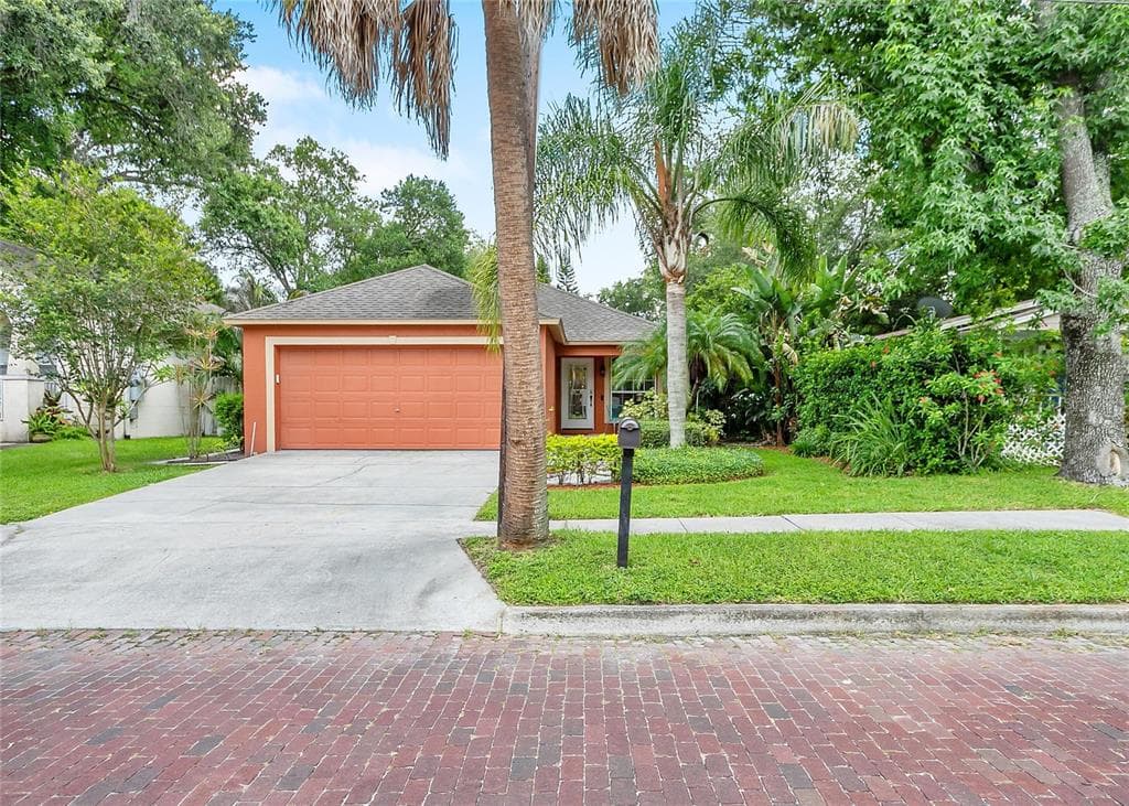 716 W FRIBLEY STREET TAMPA, FL 33603