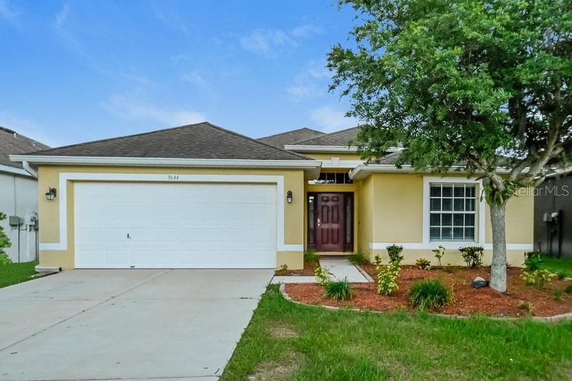 9644 CYPRESS HARBOR DRIVE GIBSONTON, FL 33534