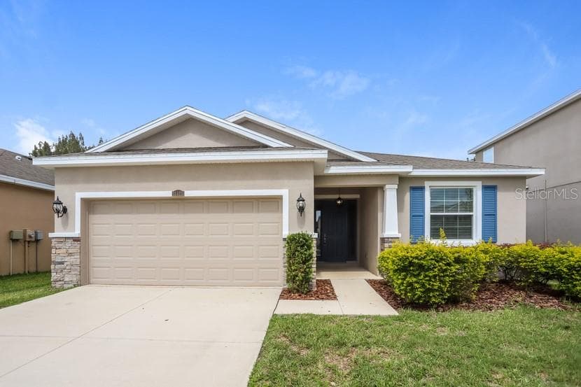 11421 WARREN OAKS PLACE RIVERVIEW, FL 33578