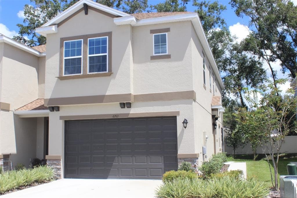 6711 CITRUS CREEK LANE TAMPA, FL 33625