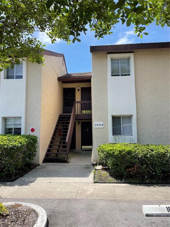 2604 HIDDEN LAKE DRIVE N UNIT A SARASOTA, FL 34237