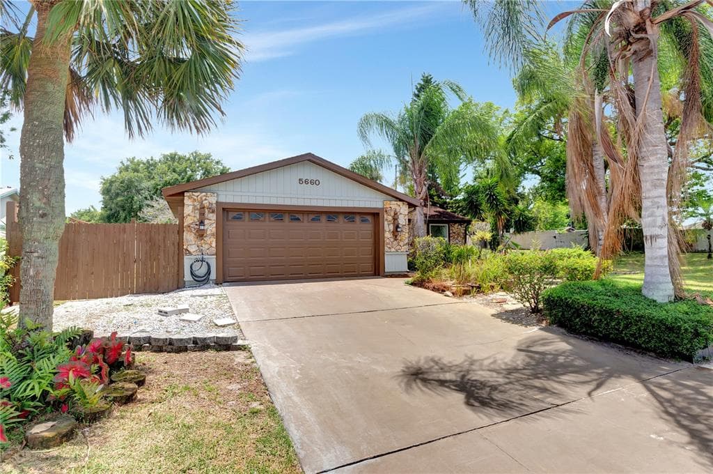 5660 GARDEN GROVE CIRCLE WINTER PARK, FL 32792