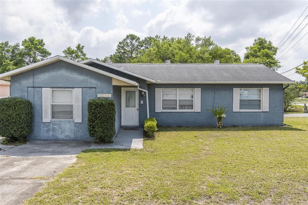 5004 DELTONA BOULEVARD SPRING HILL, FL 34606