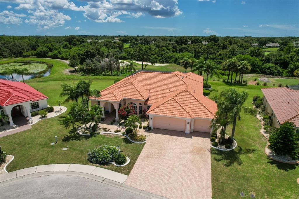 1104 SIGNATURE DRIVE