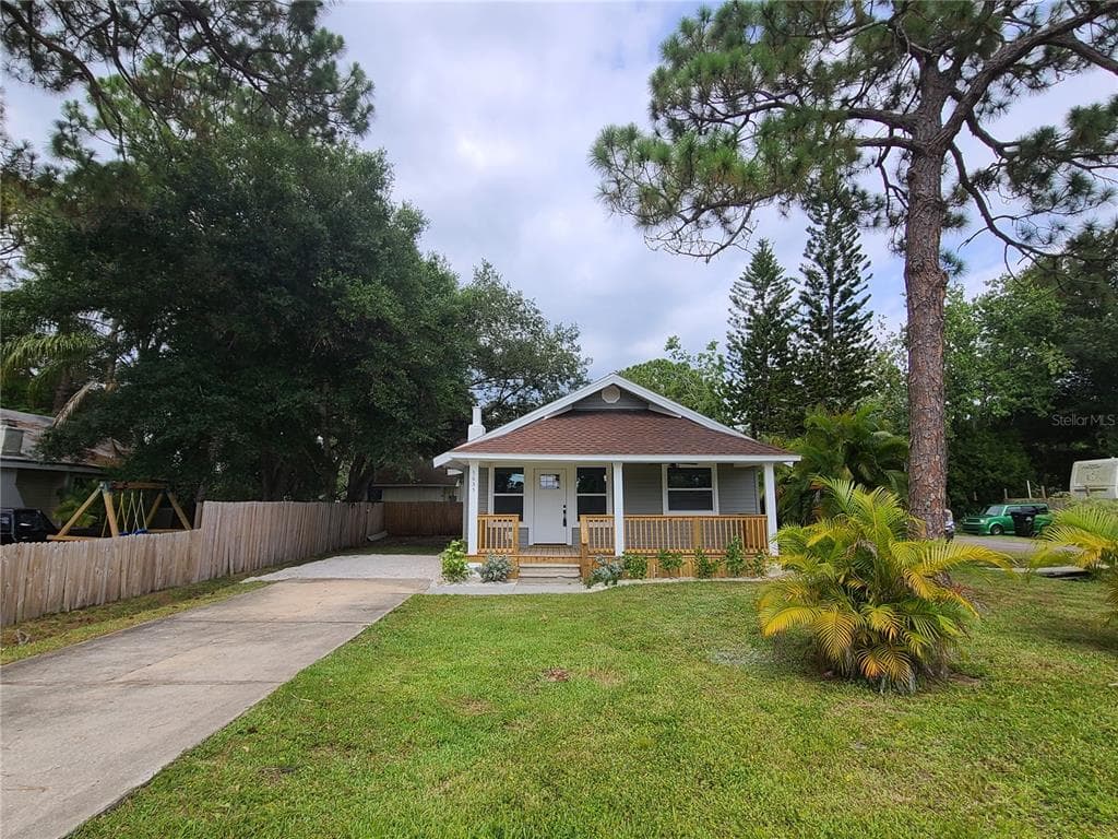 5635 62ND STREET N ST PETERSBURG, FL 33709