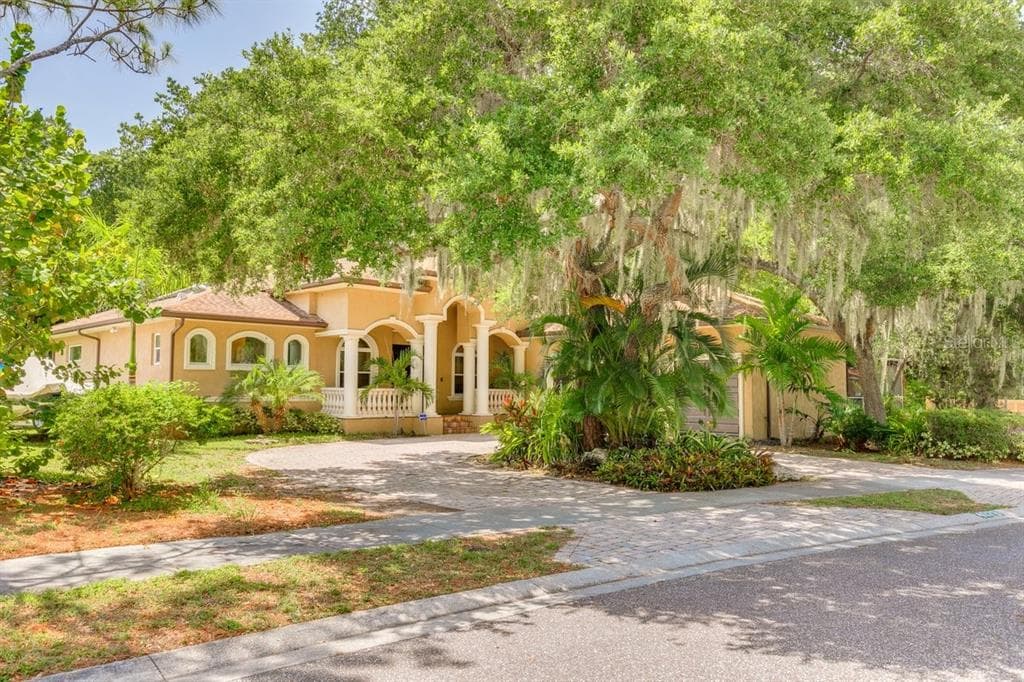 4078 68TH STREET N