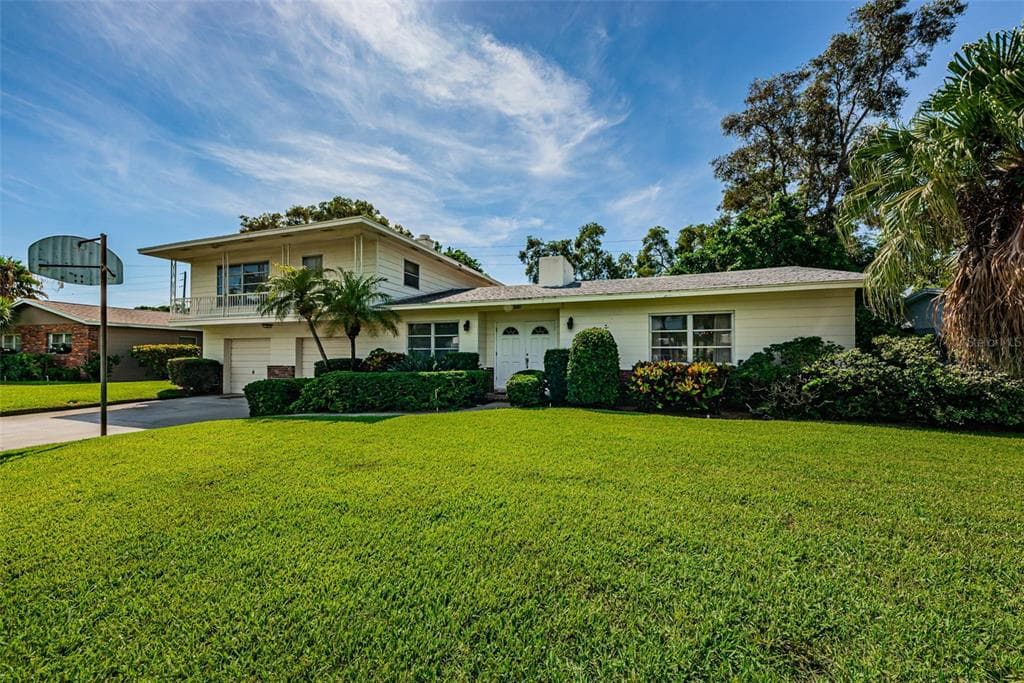 6801 COLONY DRIVE S ST PETERSBURG, FL 33705