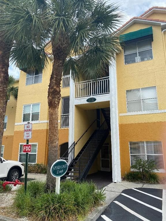 10764 70TH AVENUE UNIT 2303 SEMINOLE, FL 33772