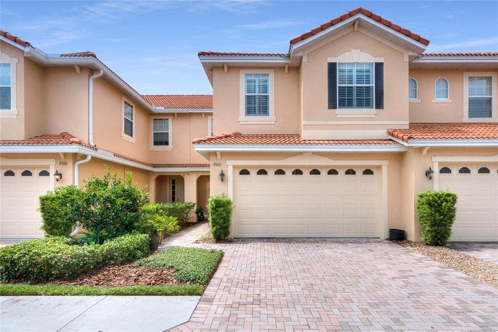 2005 MICHAEL TIAGO CIRCLE MAITLAND, FL 32751