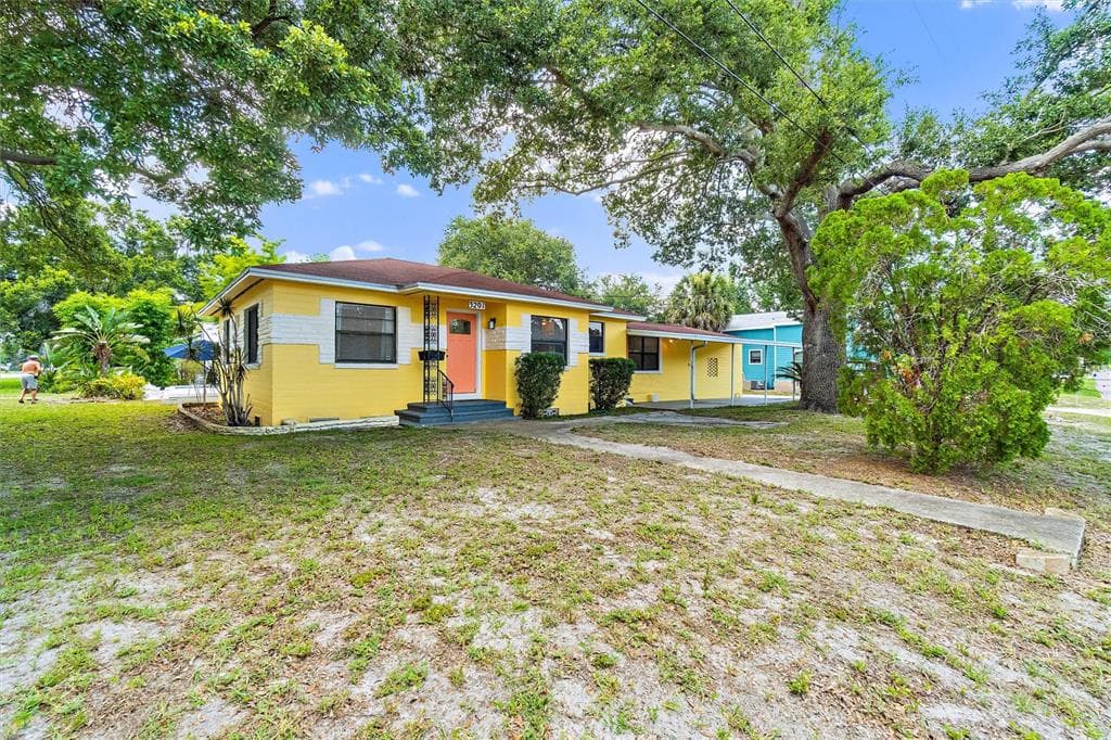 3201 16TH STREET N ST PETERSBURG, FL 33704