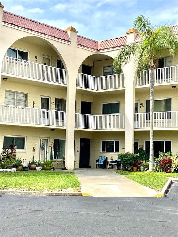 2259 COSTA RICAN DRIVE UNIT 29 CLEARWATER, FL 33763