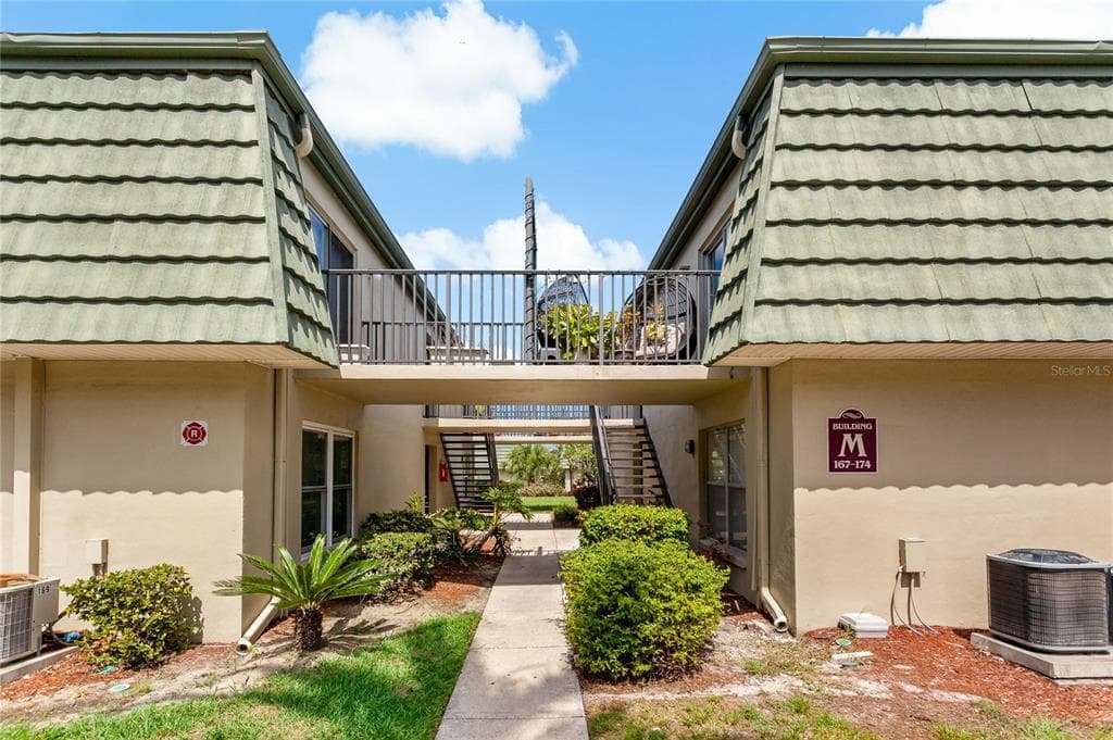 1799 N HIGHLAND AVENUE UNIT 174 CLEARWATER, FL 33755