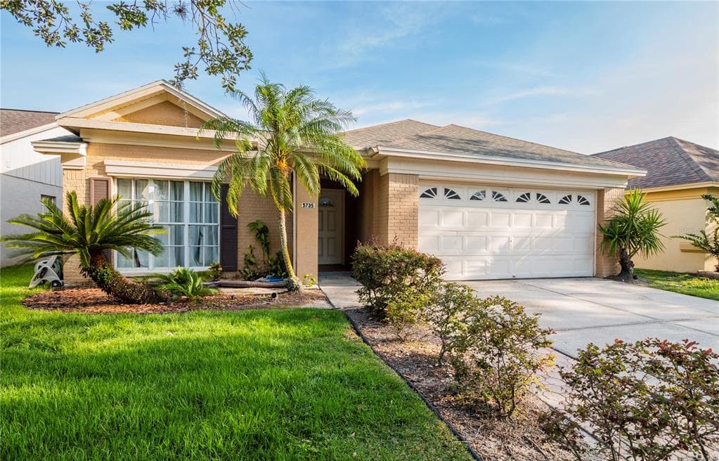 9735 CYPRESS SHADOW AVENUE TAMPA, FL 33647