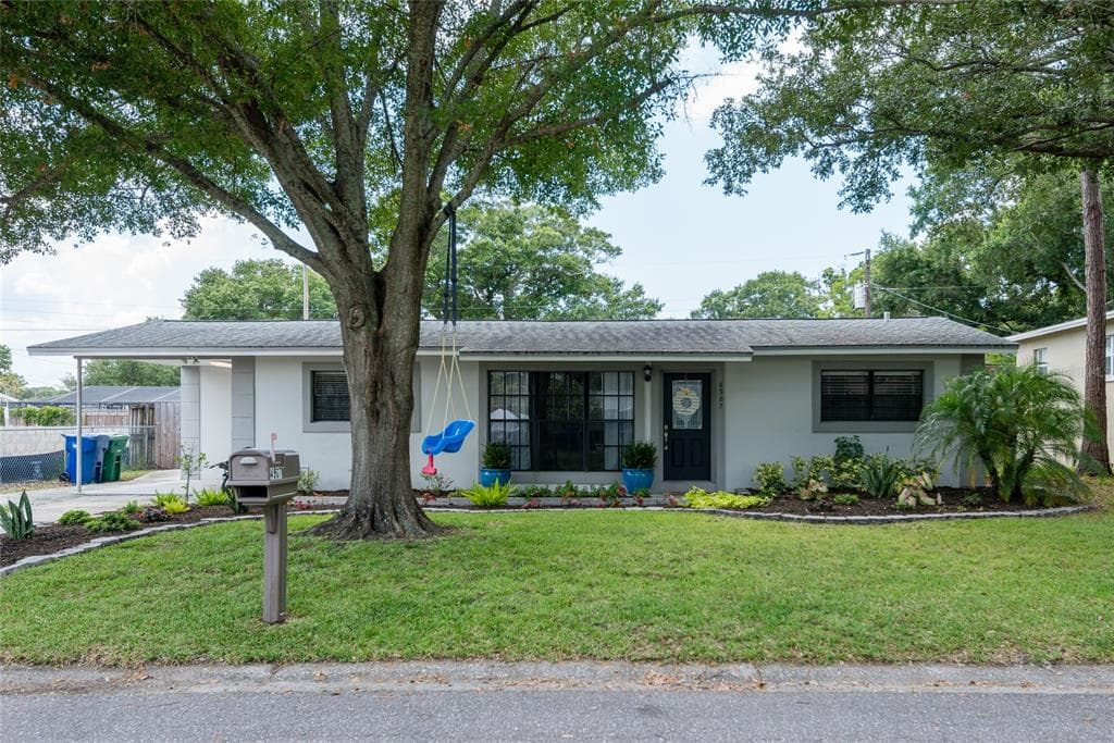4507 S GAINES ROAD