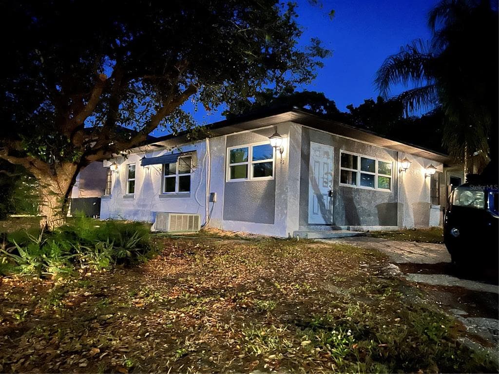 25 N SAN REMO AVENUE CLEARWATER, FL 33755