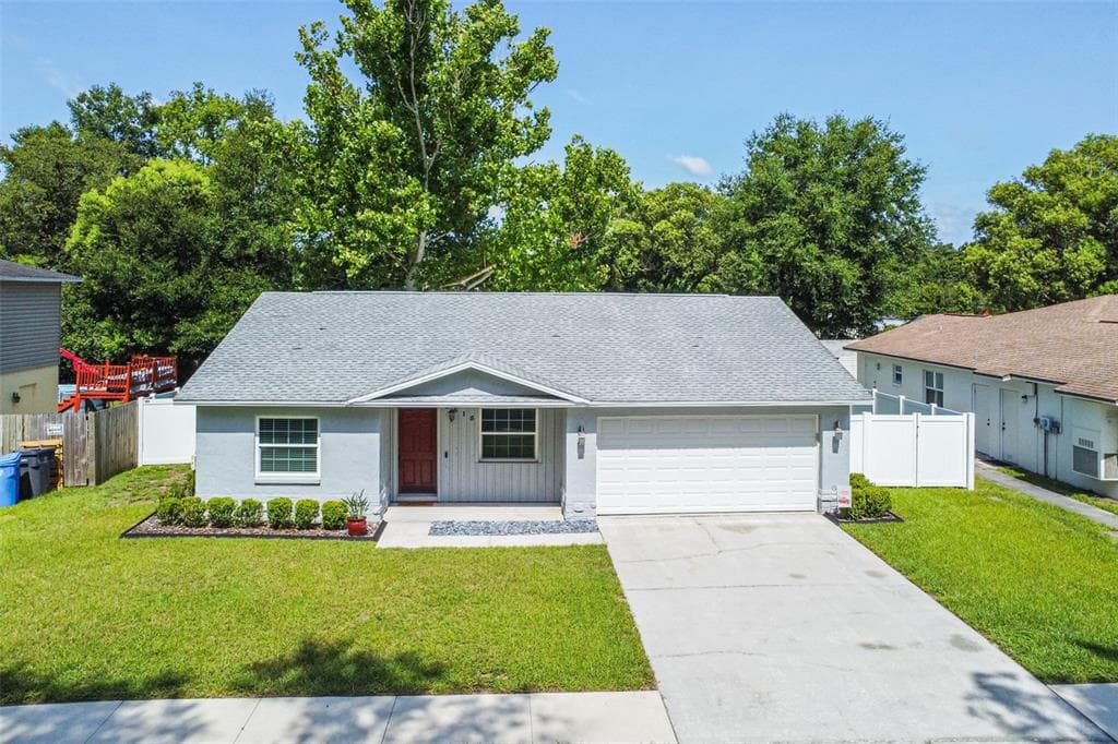 2615 LINDEN TREE STREET SEFFNER, FL 33584