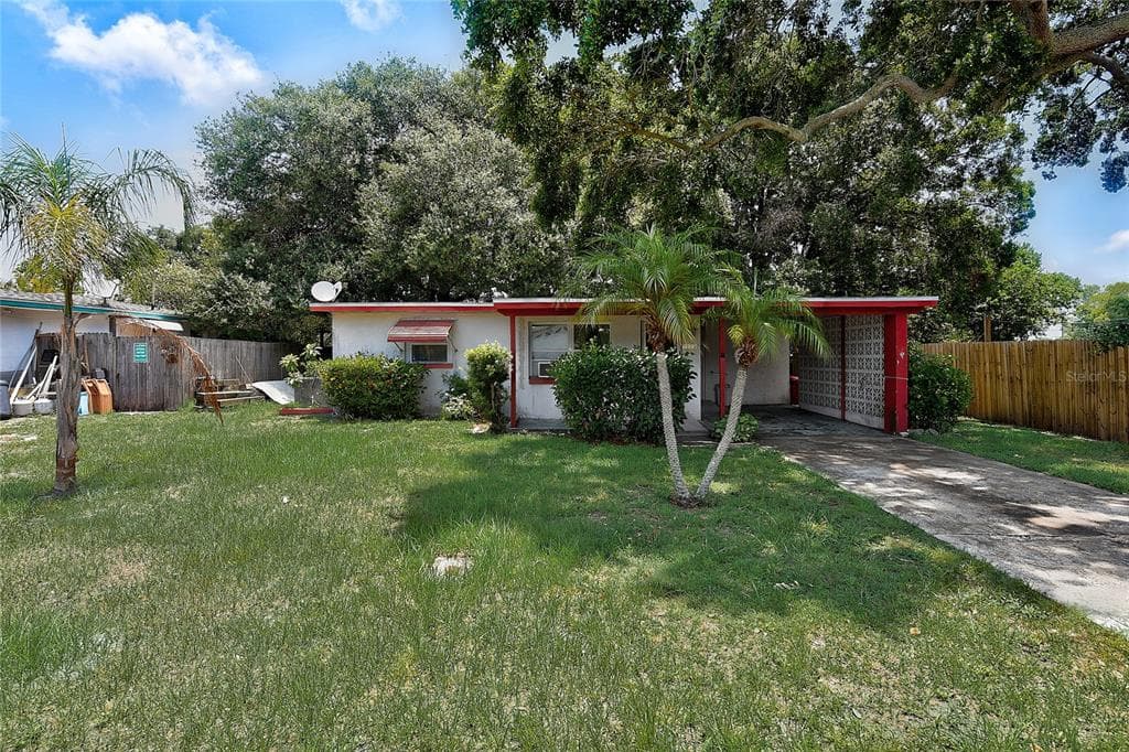 11137 105TH LANE LARGO, FL 33773