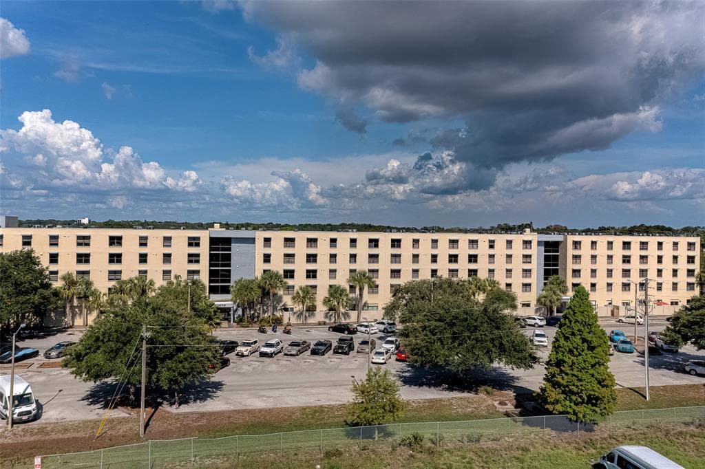 701 S MADISON AVENUE UNIT 212 CLEARWATER, FL 33756