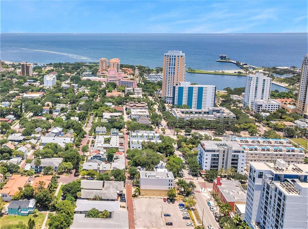 224 6TH AVENUE N UNIT 13 ST PETERSBURG, FL 33701