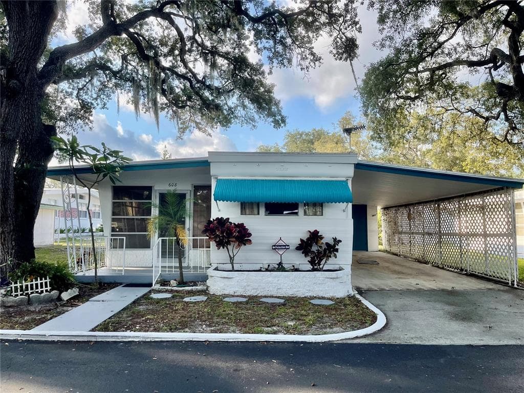 20000 US HIGHWAY 19 N UNIT 608 CLEARWATER, FL 33764