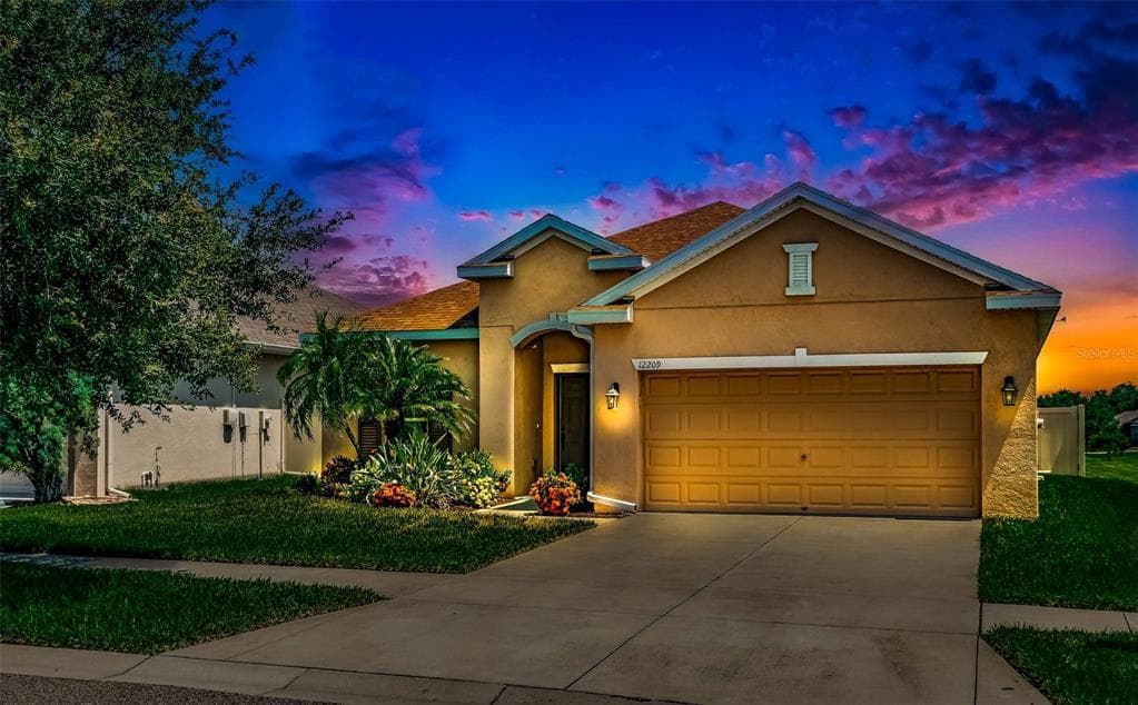 12209 RAMBLING STREAM DRIVE RIVERVIEW, FL 33569