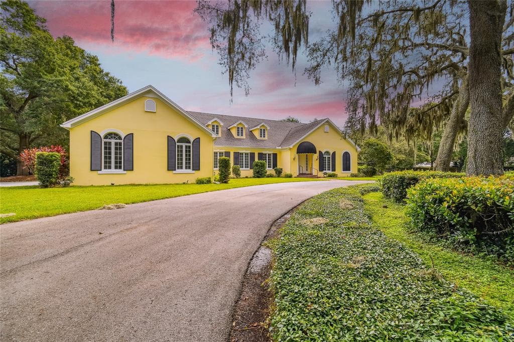 2308 DURANT ROAD VALRICO, FL 33596