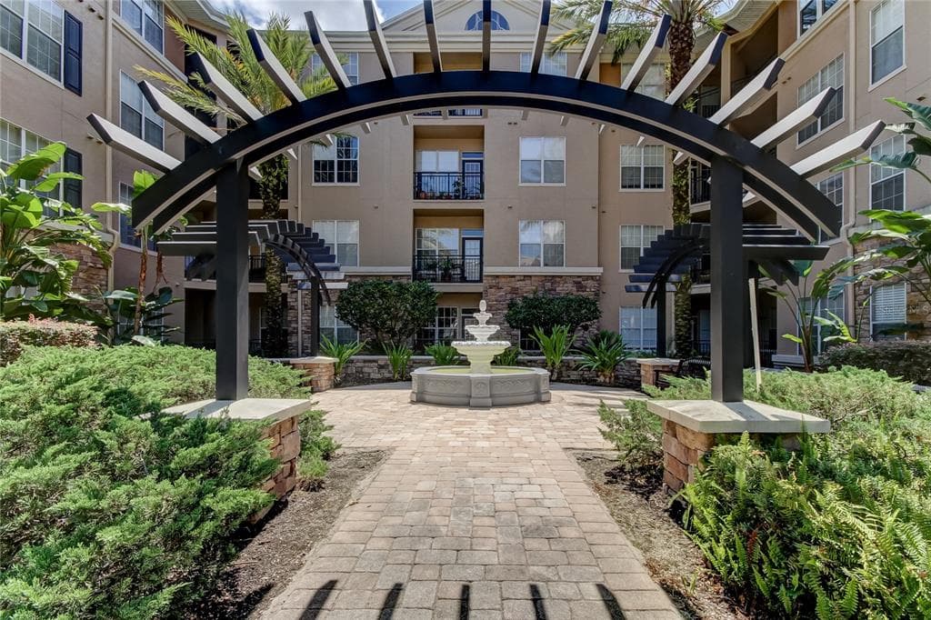 4221 W SPRUCE STREET UNIT 1217 TAMPA, FL 33607