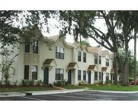 2302 MAKI ROAD UNIT 24 PLANT CITY, FL 33563